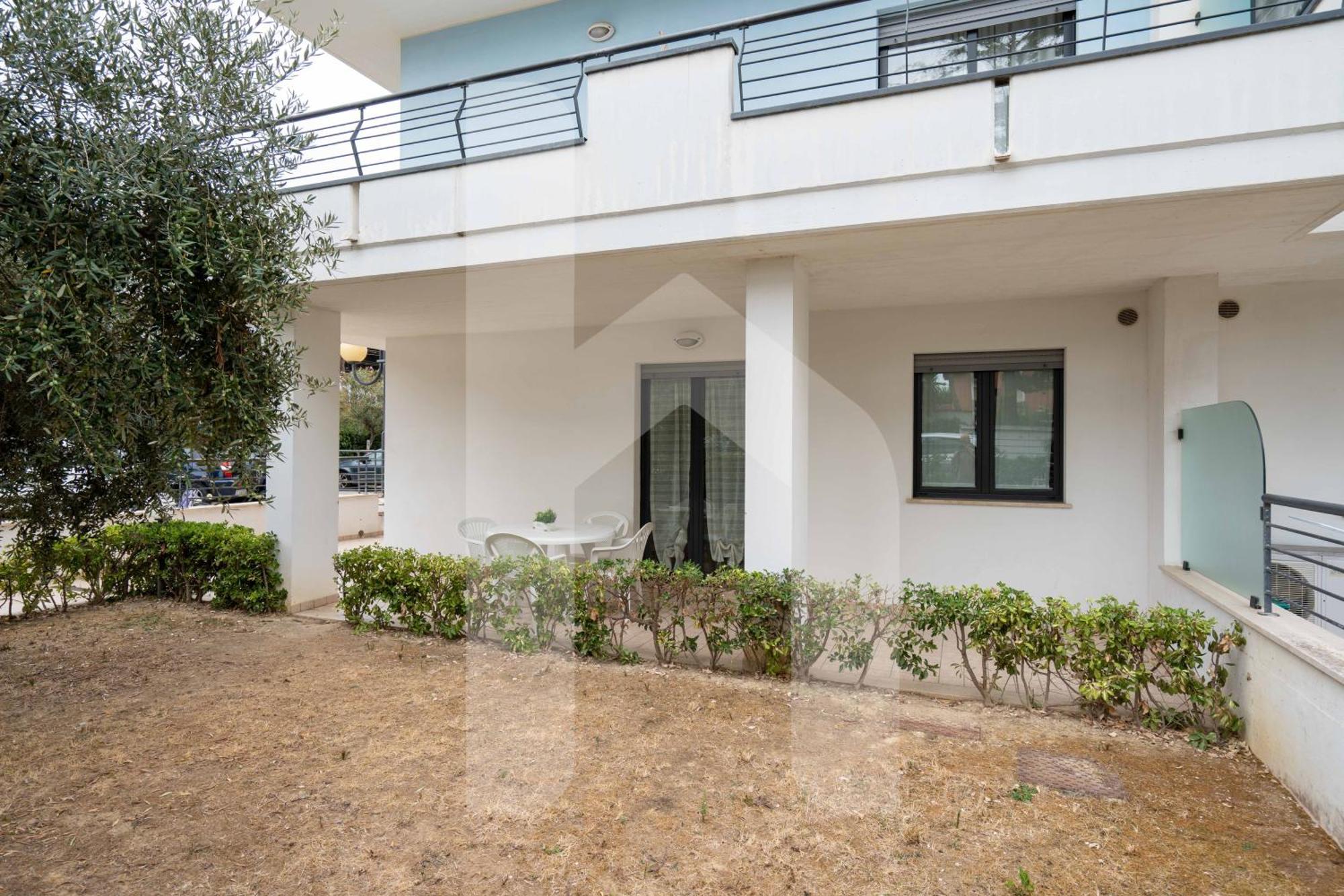 Homiday - Holiday Rendez Vous Pineto Exterior photo